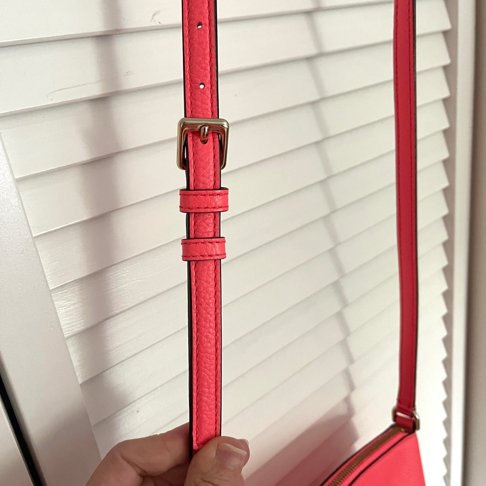 Kate Spade Laser Cut Pink Purse - Picture 4 of 5